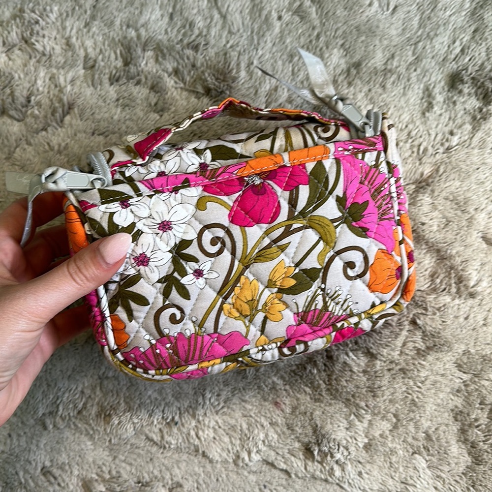 Vera Bradley makeup case - Picture 4 of 5